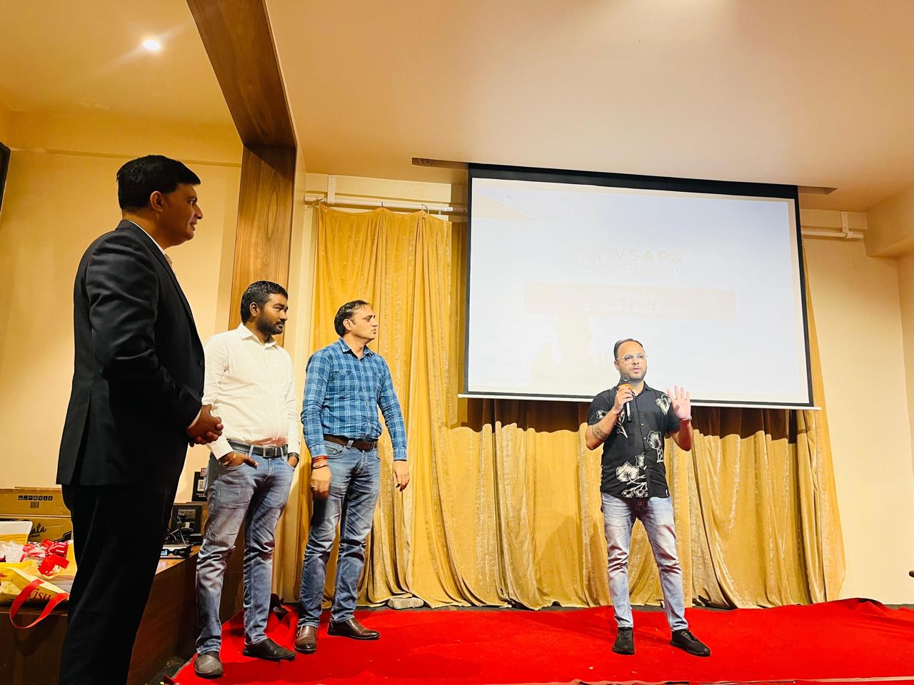 3f7eea71-1825-471d-89d6-12e135eab31f